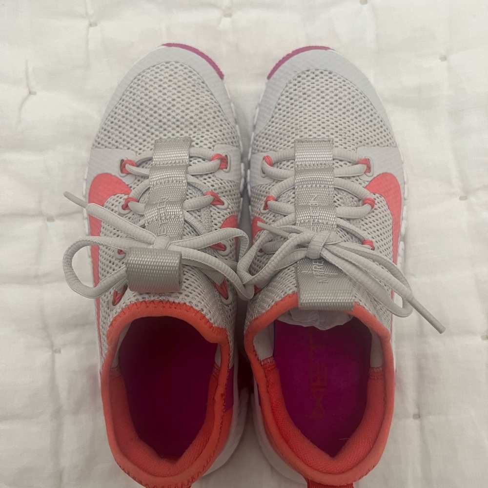Nike Free Metcon 3: Gray with Pink and Orange, size 7 Women’s
